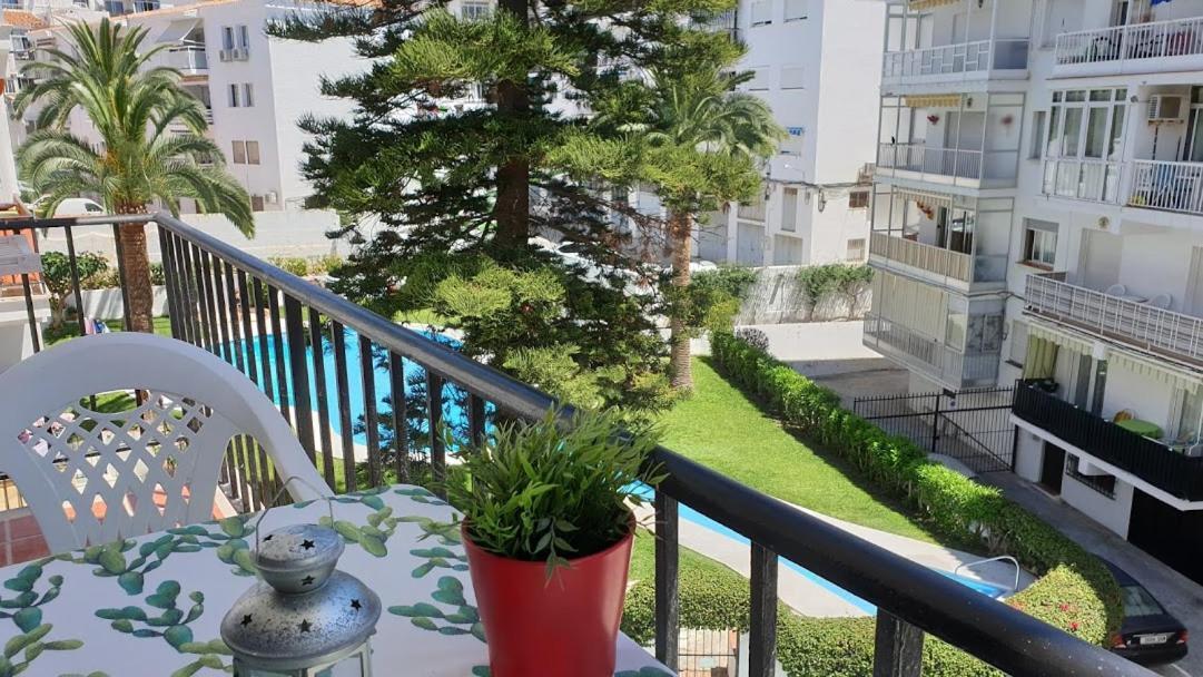 Perfecto Apartamento Centrico نيرخا المظهر الخارجي الصورة